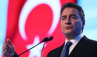 Ali Babacan ekonomiyi değerlendirdi: Hâlâ uçurumun kenarındayız