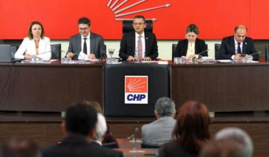 CHP’de aday mesaisi: 4 büyükşehir adayı açıklanabilir, İzmir’de kadın aday olasılığı güçleniyor