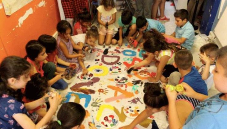 Temel hak ihlali: Çocuklar derste ‘açlıktan’ uyuyor