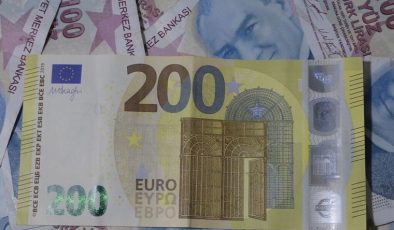 Döviz yatırımcısı dikkat! Euro’da yeni tarihi zirve! Dolar 31’e koşuyor: Dolar ve Euro bugün ne kadar oldu? 7 Şubat 2024 döviz fiyatları