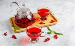 Mutfağınızdan eksik etmeyeceksiniz! İşte gül çayının faydaları…