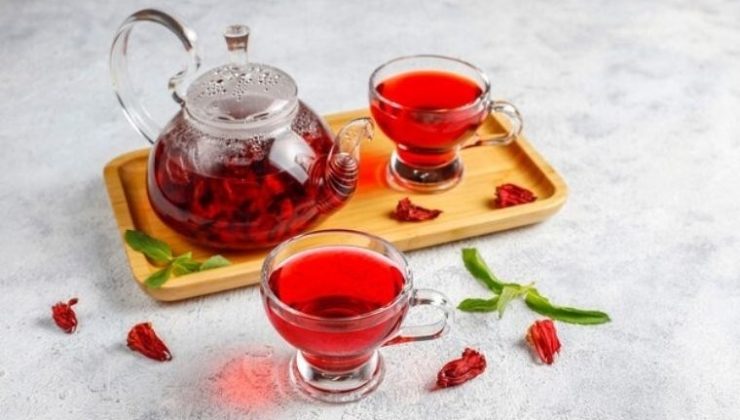 Mutfağınızdan eksik etmeyeceksiniz! İşte gül çayının faydaları…