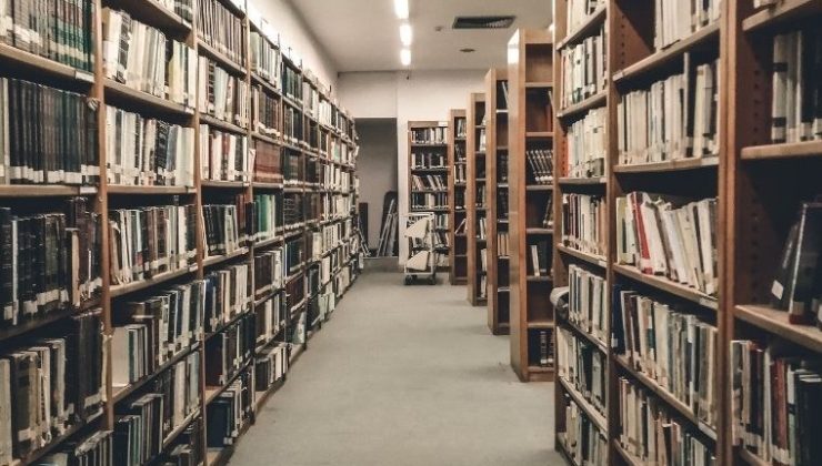 Yayınevlerinde hak ihlallerine, güvencesiz çalışmaya ve emek sömürüsüne isyan: Emekçiler birleşiyor