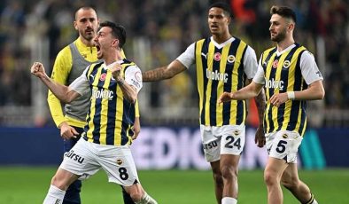 Kadıköy’de nefes kesen maç! Fenerbahçe 90+4’de güldü…