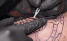 Dövme mürekkeplerinin çoğunluğunda sağlığa zararlı içerik bulundu