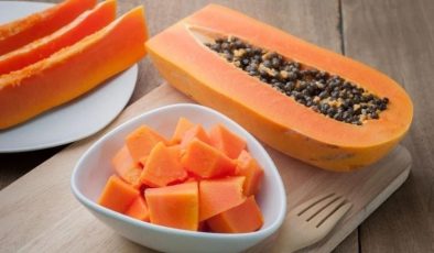 Enerji deposu ve bol vitamin kaynağı: İşte Papaya meyvesi ve bilinmeyen faydaları…