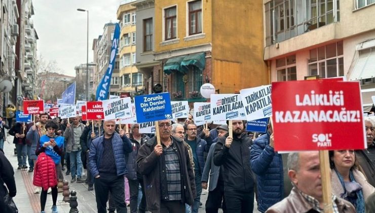 SOL Parti ‘Aydınlık Ülke Yürüyüşleri’ için 4 kentte sokağa çıktı: ‘Şeriata teslim olmayacağız’