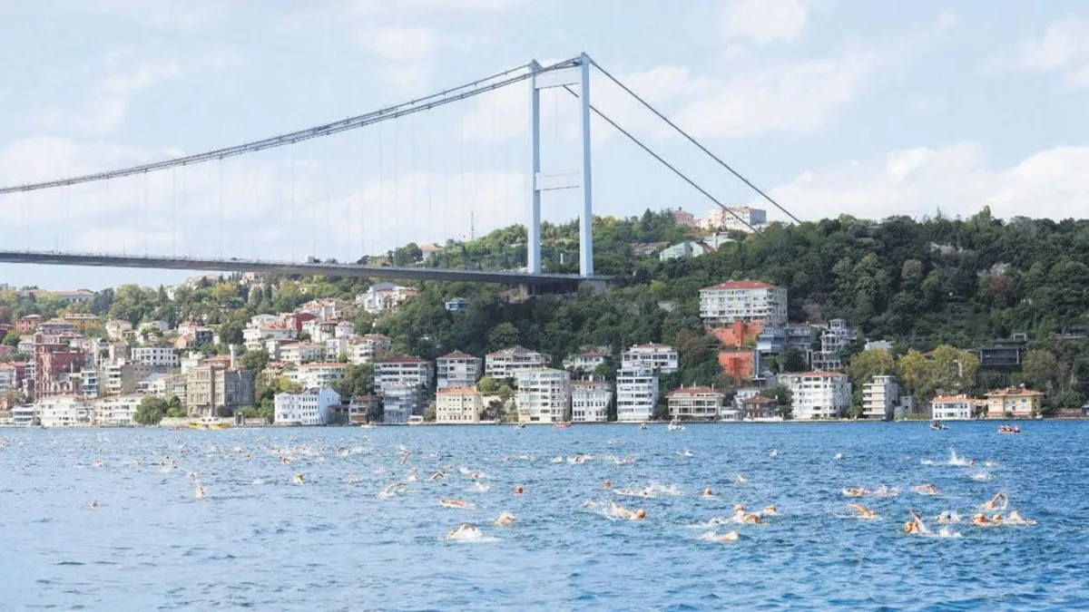 Boğaz’da kulaçlar kıtaları aştı!
