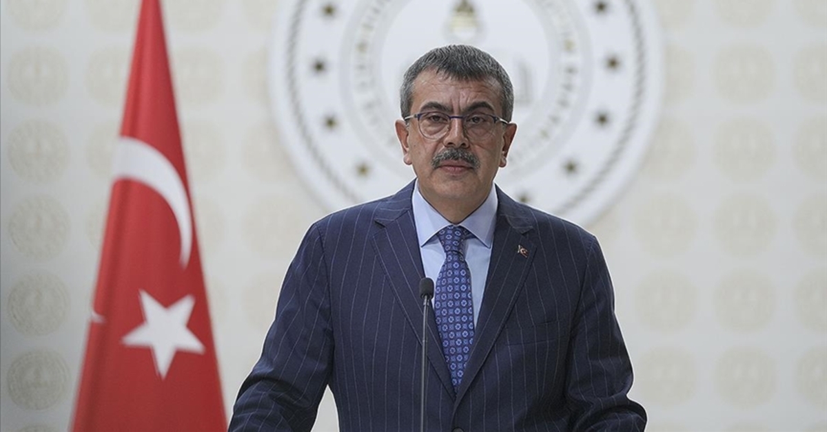 Bakan Tekin: 20 bin öğretmen ataması sürecini Danıştayın vereceği karara göre başlatacağız