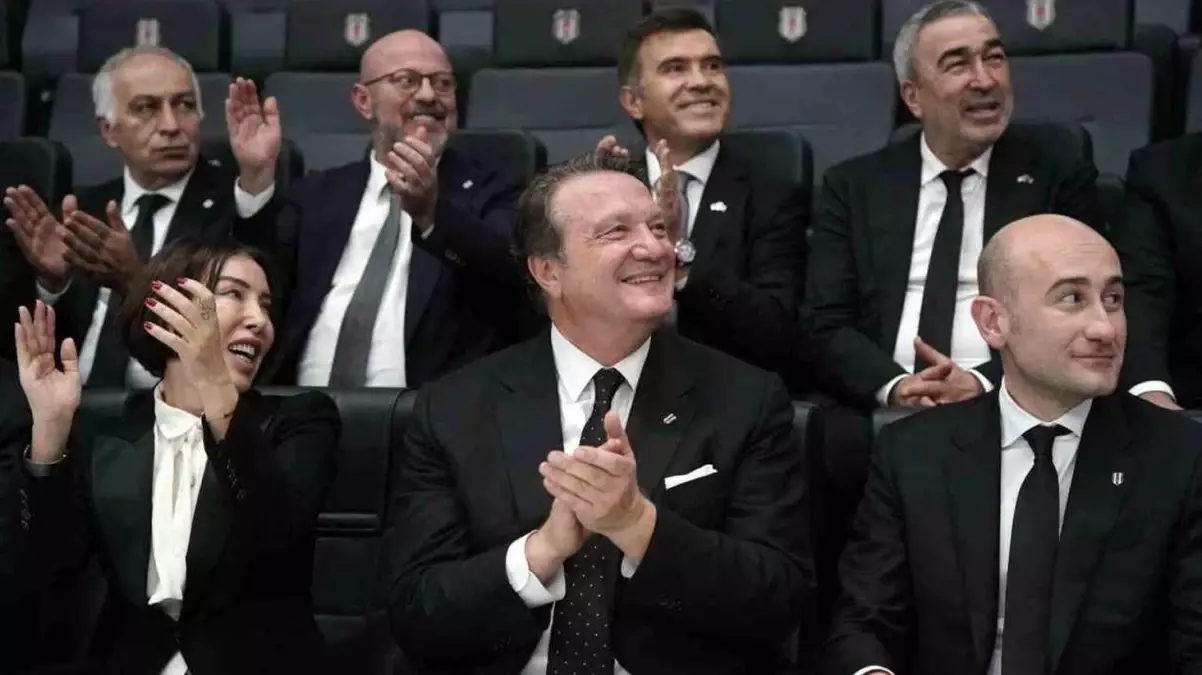Beşiktaş yeni başkanını seçiyor
